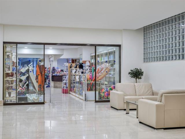 esperos-palace-resort-enlarge (16).jpg