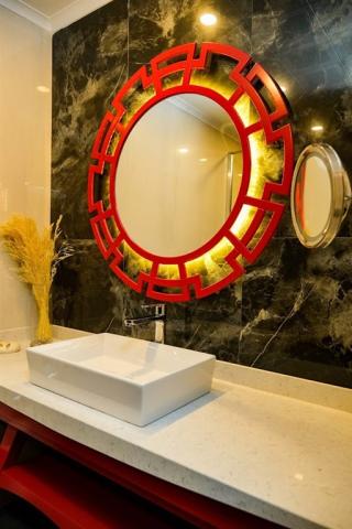 KING SUITE BANYO.jpg