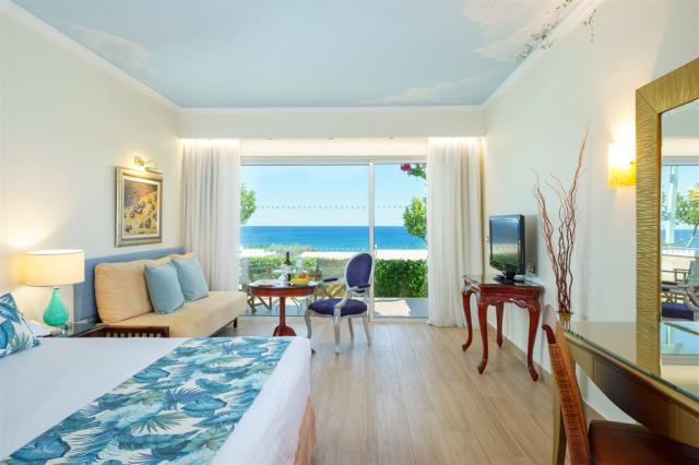 04-Prestige-Bungalow-Sea-View-3013_A1S1948.jpg