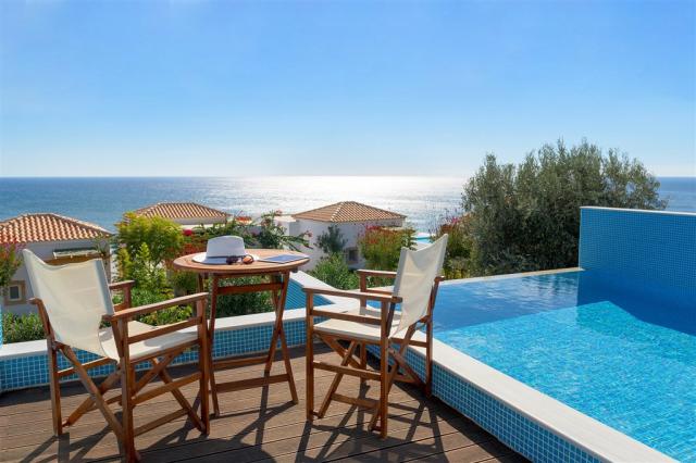 04-Prestige-Bungalow-Sea-View-Double-Sea-View-Room-with-privait
