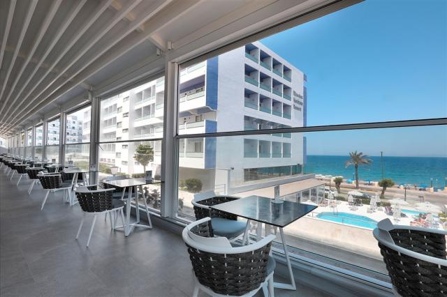 terrace2.jpg