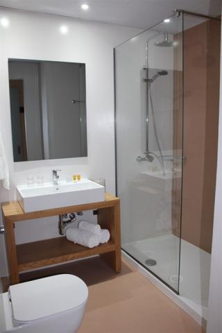 DassiaBeachHotel-BackViewRoom_1.jpg