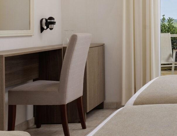 hotelnefel-gardenview-triple-chair-605x465.jpg