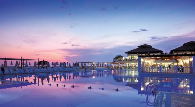 pool-201.jpg