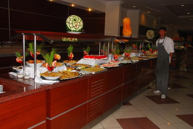 restaurant-1.jpg