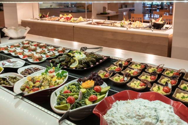 sosmediterraneo-hotel-main-restaurant-6980.jpg