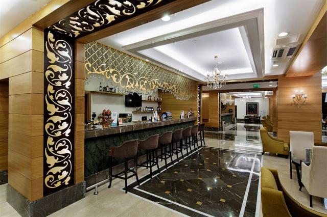 ALBA-RESORT-LOBBY-BAR-min-1.jpg