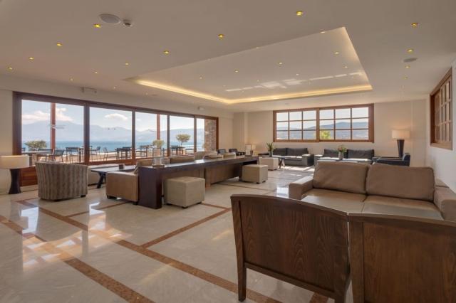 LOBBY-AREA-1-1024x683.jpg