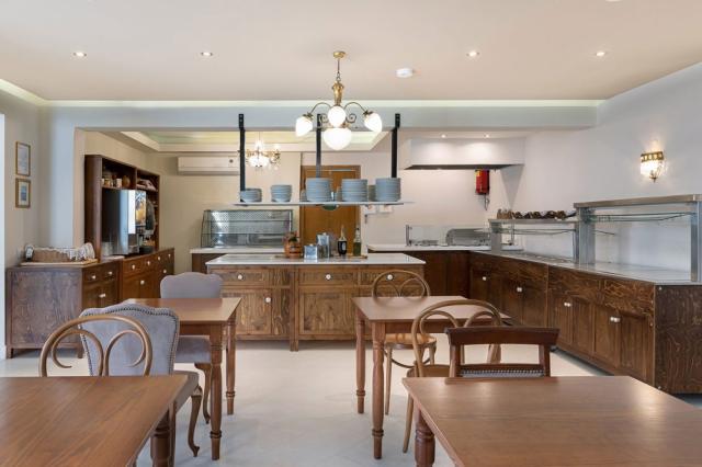 nami-hotel-suites-stalis-crete-52.jpg