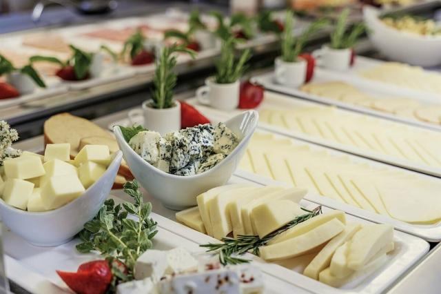 gastronomy-gallery-cheese.jpg
