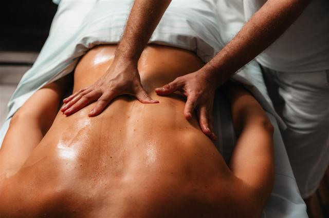 Massage (4).JPG
