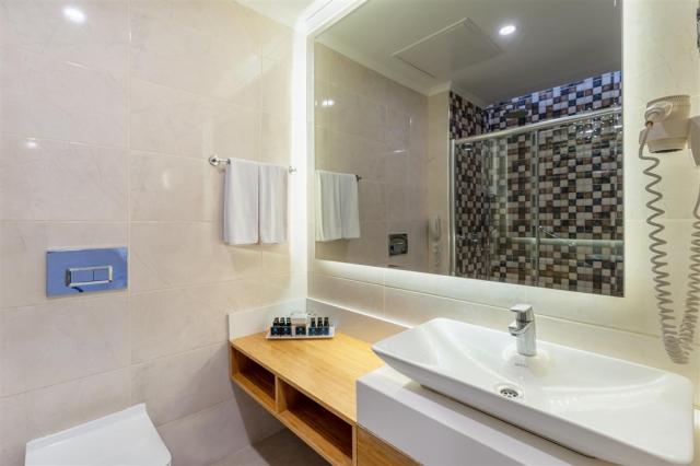 dosinia_luxury_resort_family_suite_4.jpg