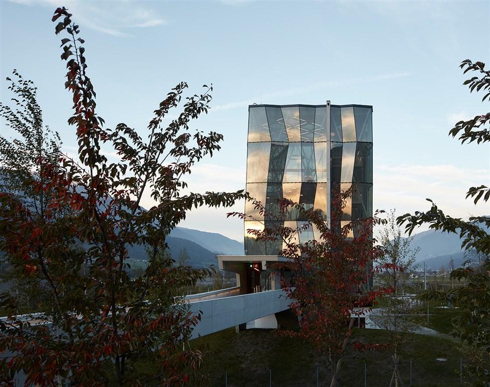 Gallery_12.jpg