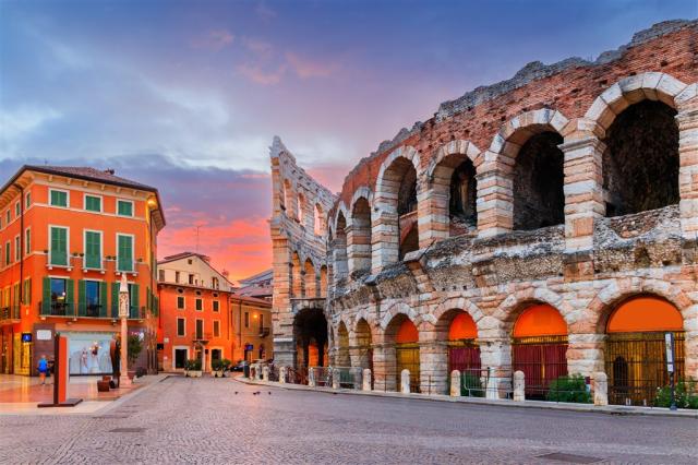 shutterstock_2110340621.jpg
