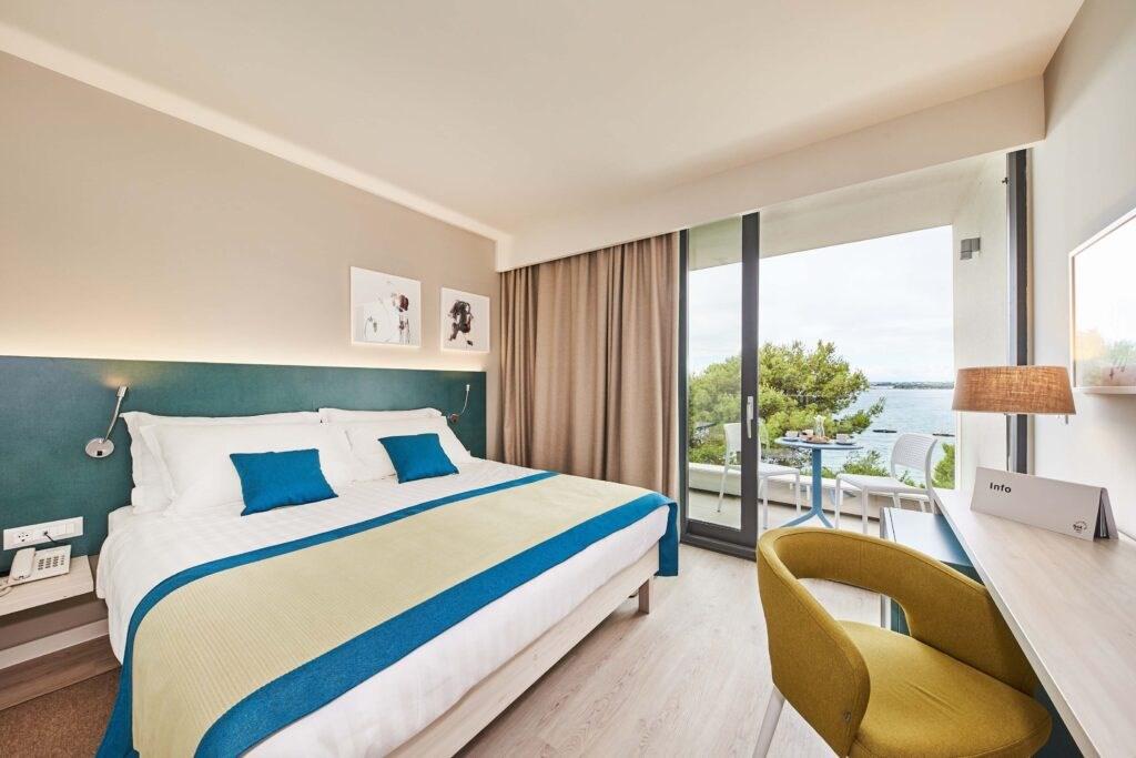 70704_Hotel_Sipar_Plava_Laguna_2017_Classic_room_with_balcony_s