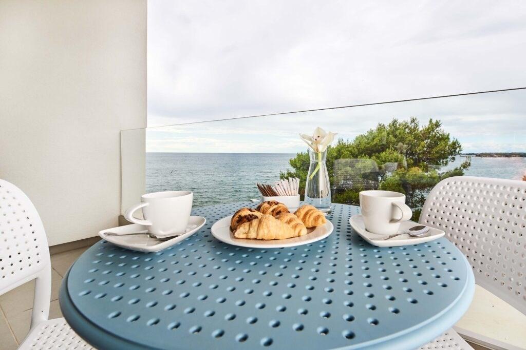 70707_Hotel_Sipar_Plava_Laguna_2017_Classic_room_with_balcony_s