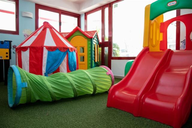 hotel sofia-50.resized_2.jpg