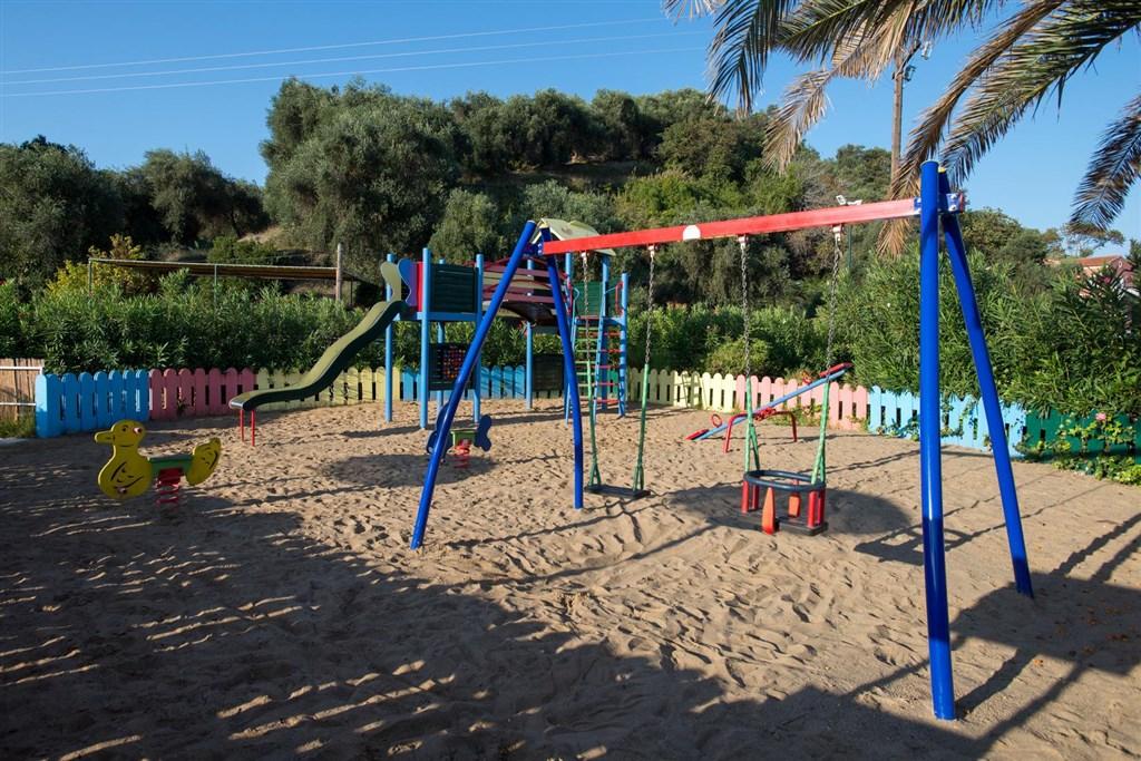 hotel-panorama-sidari-services-playground-1.jpg