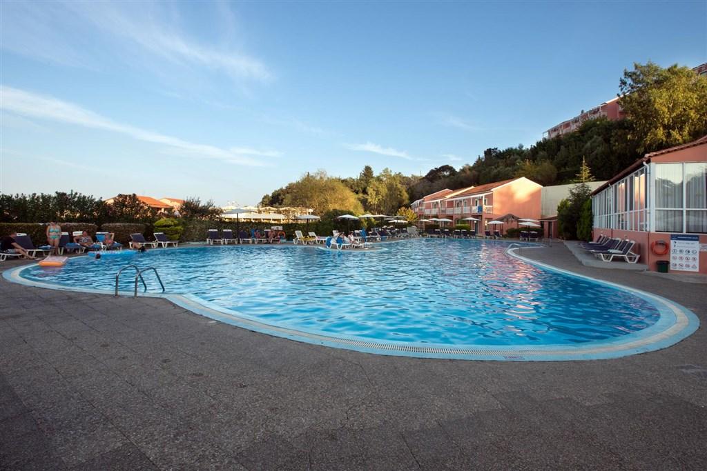 panorama-pool-bar-4.jpg