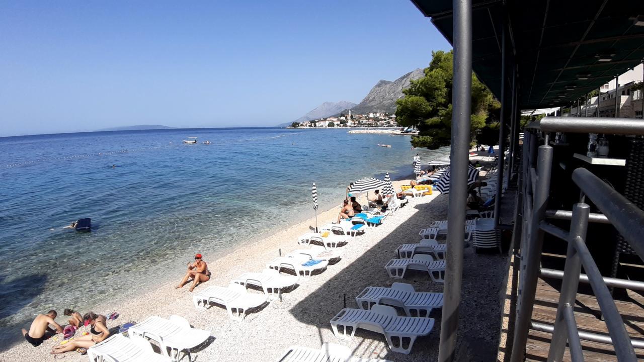 Gradac - pláž