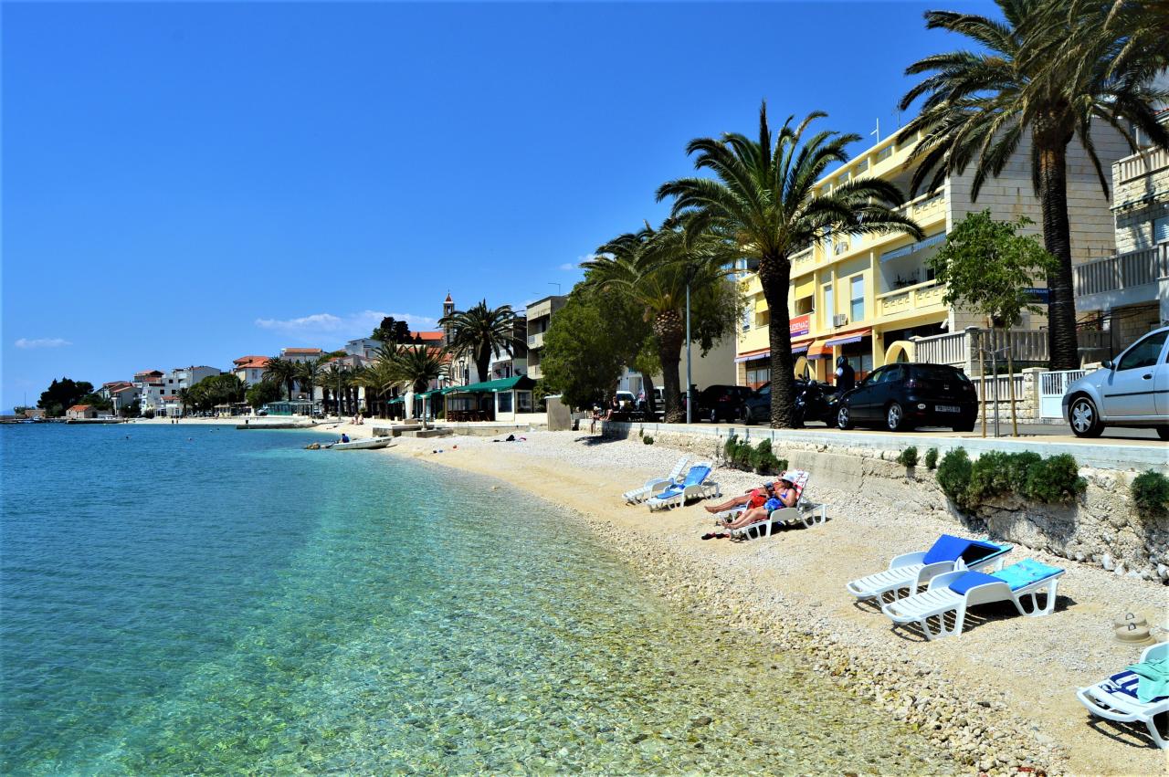 Gradac - pláž