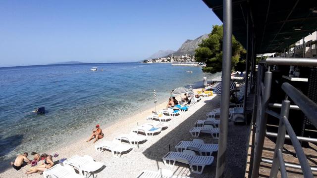 Gradac - pláž