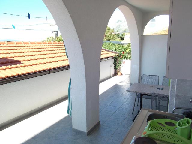 Apartmány 5 a 6 v přízemí - společná terasa