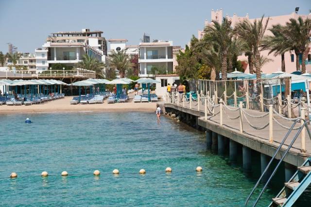 Minamark Beach Resort