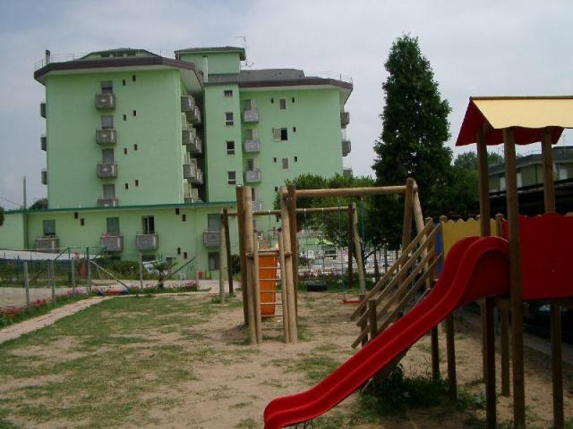 h14911447621322
