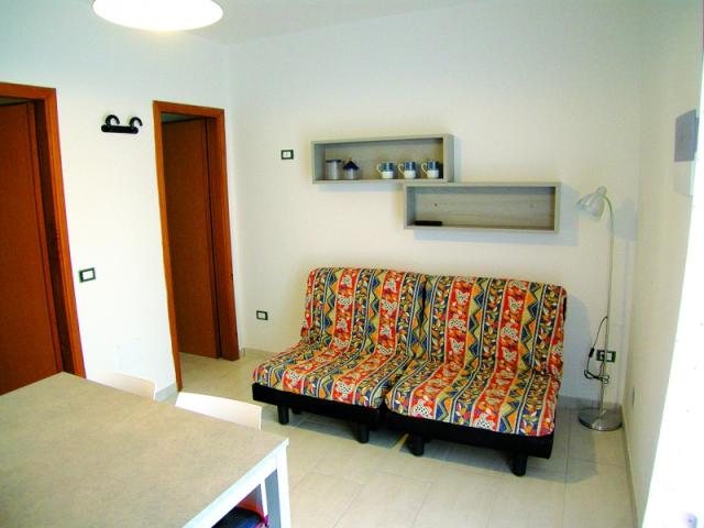 h_1723_it_rosolina_patio_int03_1572950402