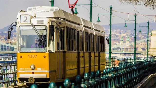 budapest-2161750_1920