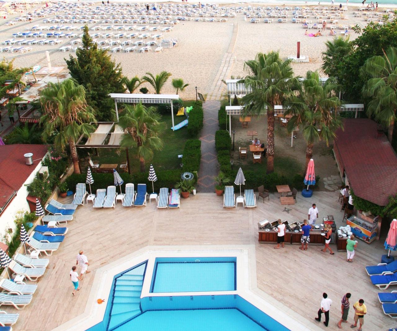 Elysee Beach Hotel
