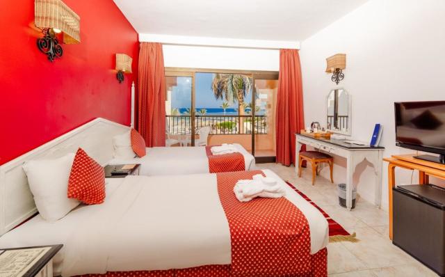Flamenco Beach & Resort