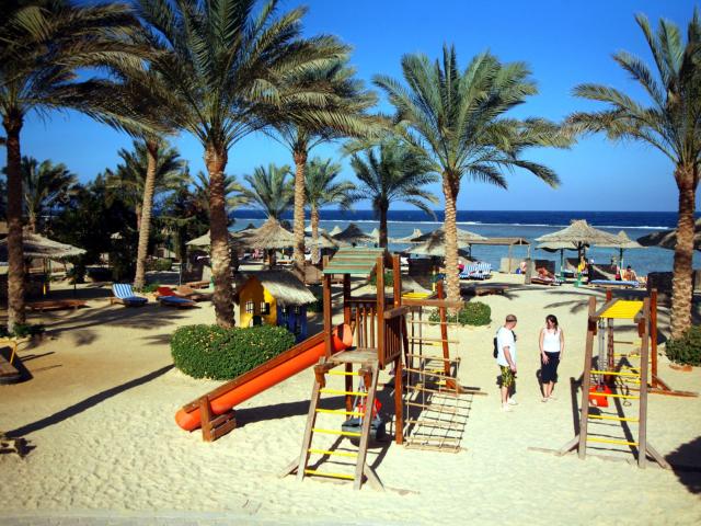 Flamenco Beach & Resort