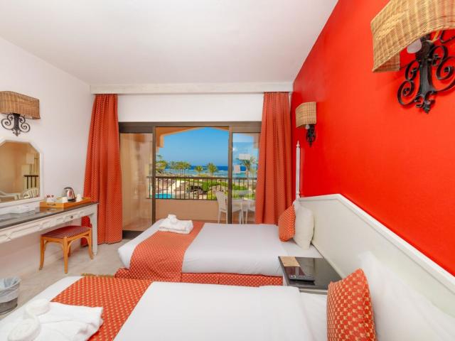 Flamenco Beach & Resort