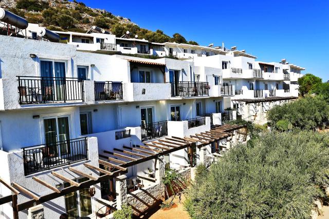 Semiramis Village