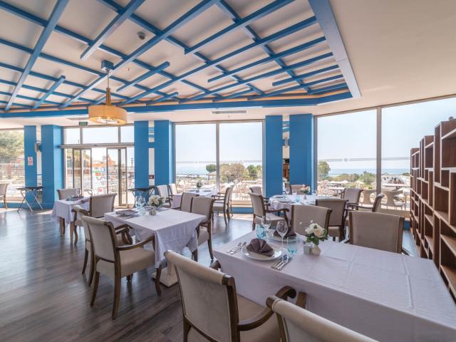 Ramada Resort By Wyndham Kusadasi & Golf