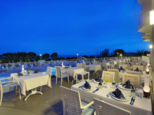 Ramada Resort By Wyndham Kusadasi & Golf