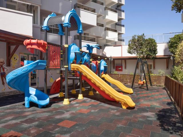 Ramada Resort Lara