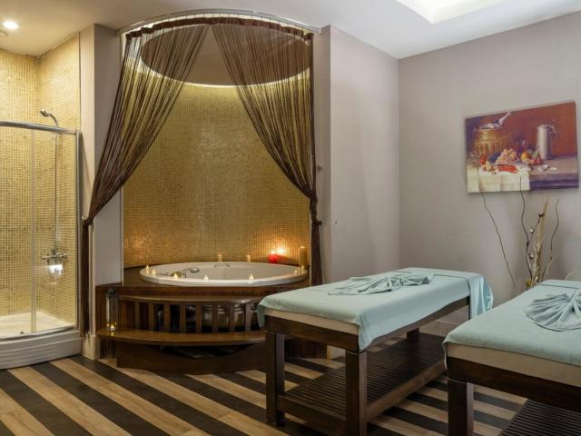 Ramada Resort Lara