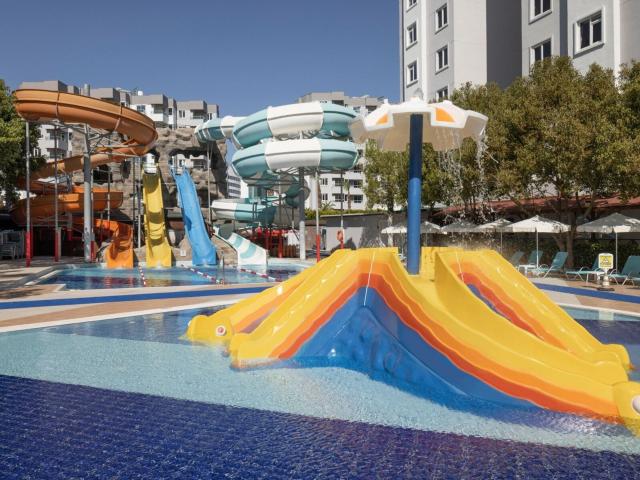 Ramada Resort Lara