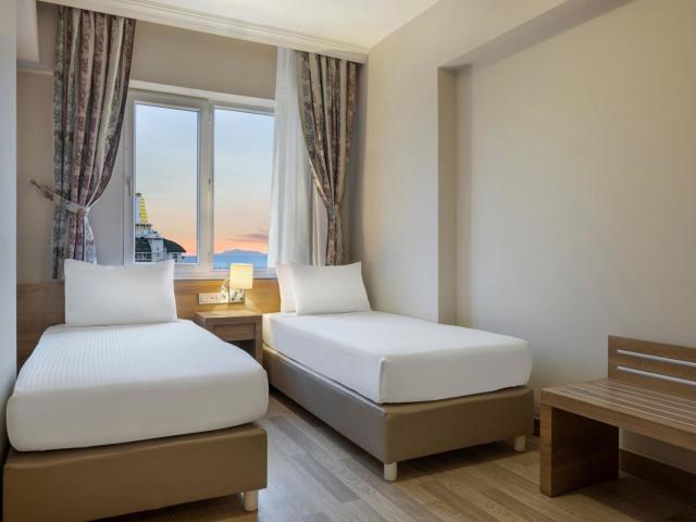 Ramada Resort Lara