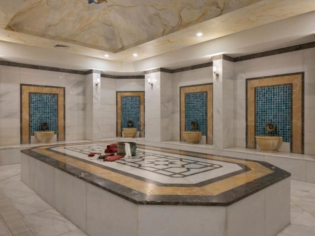 Ramada Resort Lara