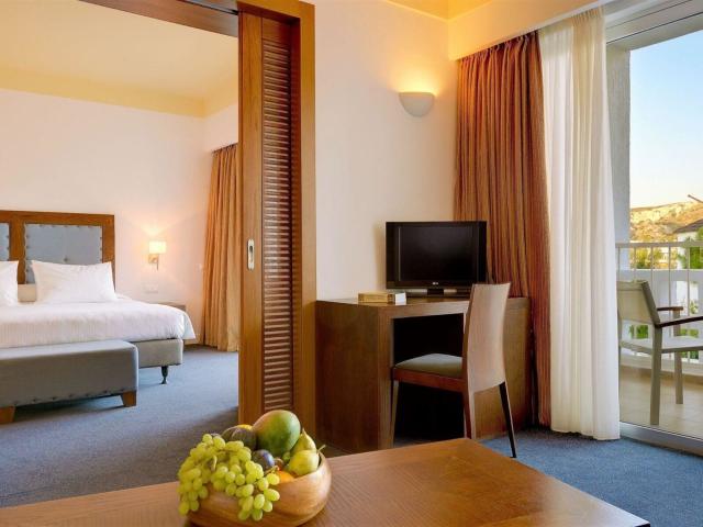 Atlantica Beach Resort