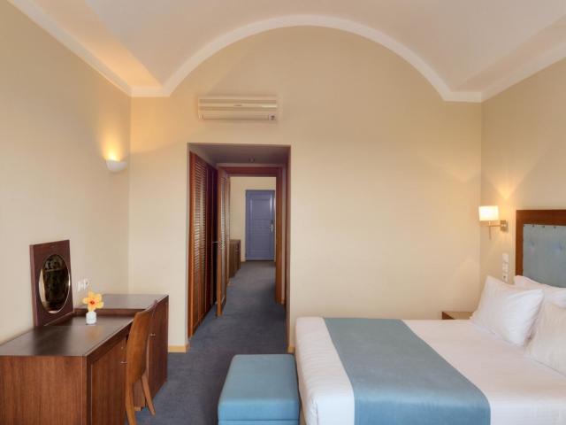 Atlantica Beach Resort