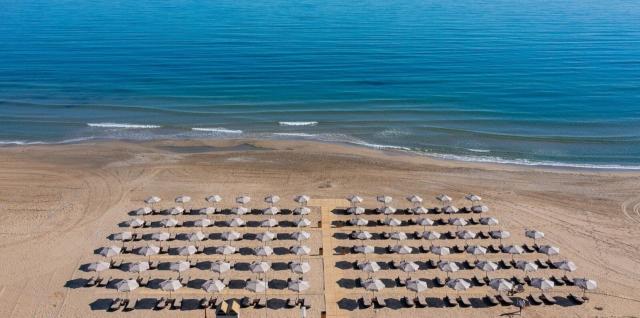 Eliros Mare Beachfront Poem