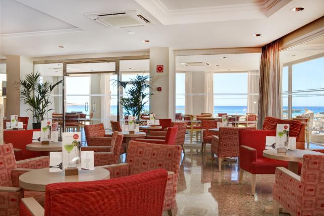 Universal Hotel Perla