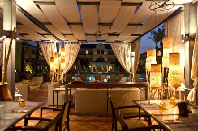 Napa Plaza (Adults Only)