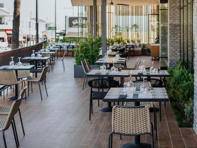 Napa Plaza (Adults Only)