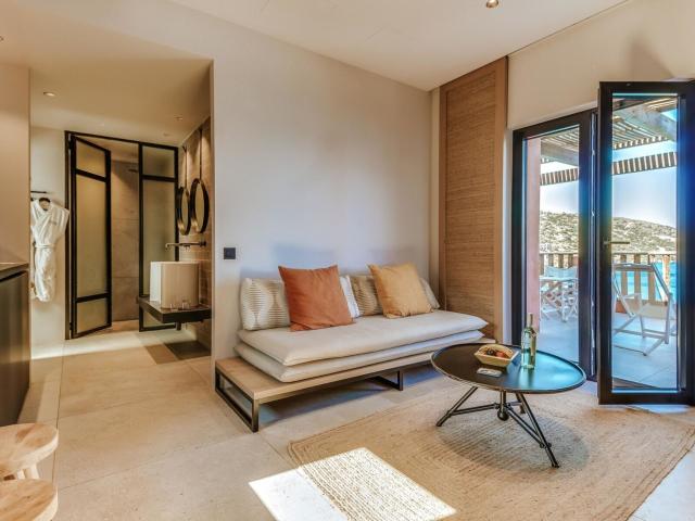 Candia Park Village